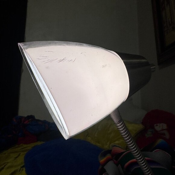 Luminaire Gooseneck Clear Plastic Desk Lamp Organizer Y2K Decor - Picture 7 of 10